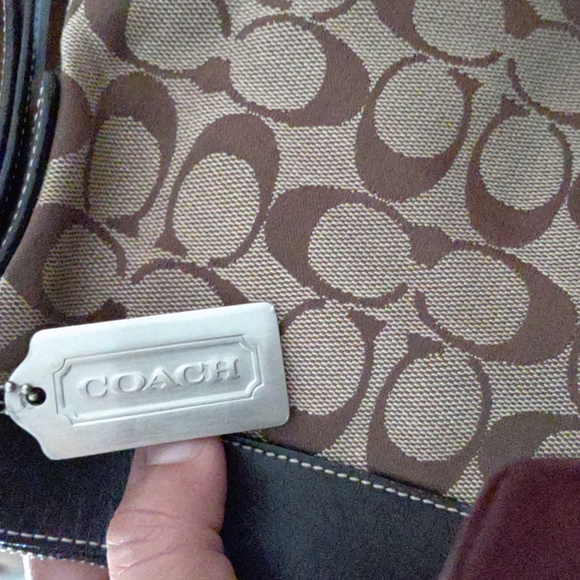 Two purses - Picture 2 of 8